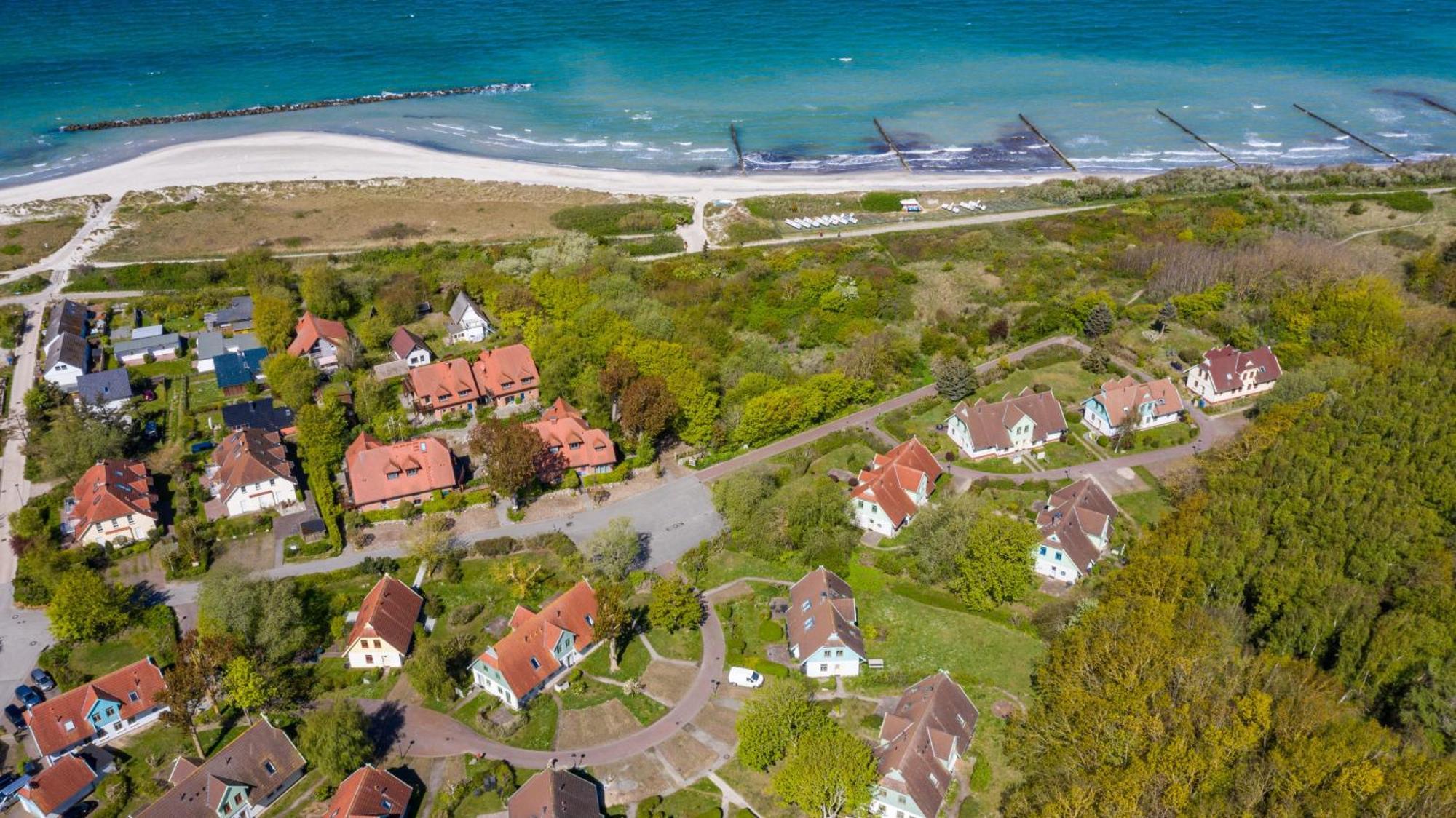 Ferienhaussiedlung Strandperlen Sanddornhof 8A Wustrow  Exterior foto